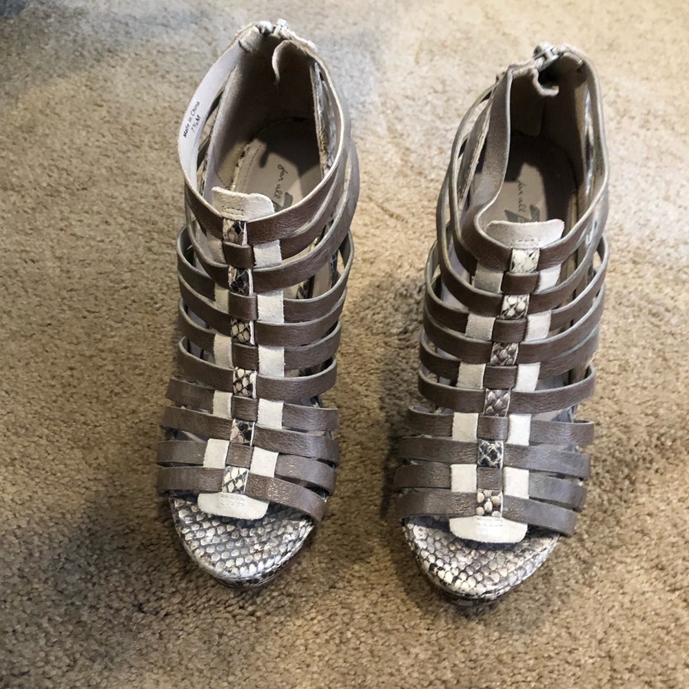 Seven For All Mankind Sandals